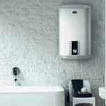 Администрация Трампа обостряет космическую гонку с Китаем: запрет ученым и шаг на пути к разрешениям в NASA