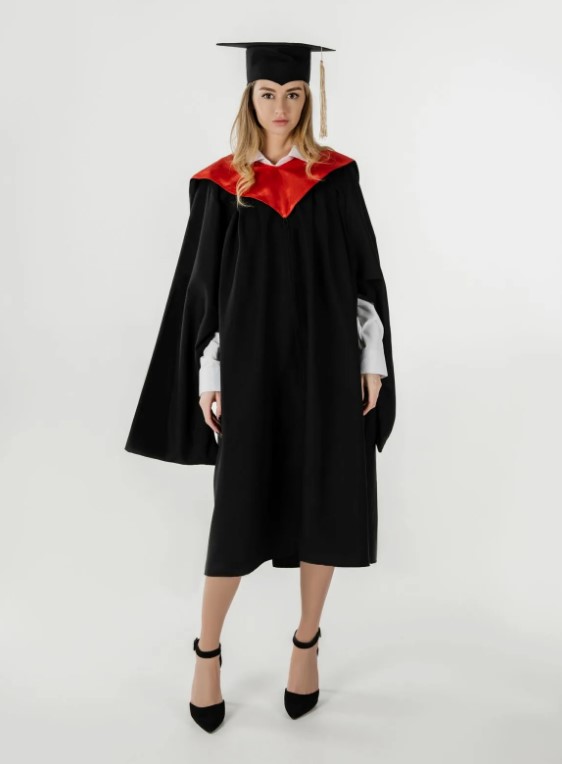 Мантия выпускника - тренды и инновации в производстве академической одежды